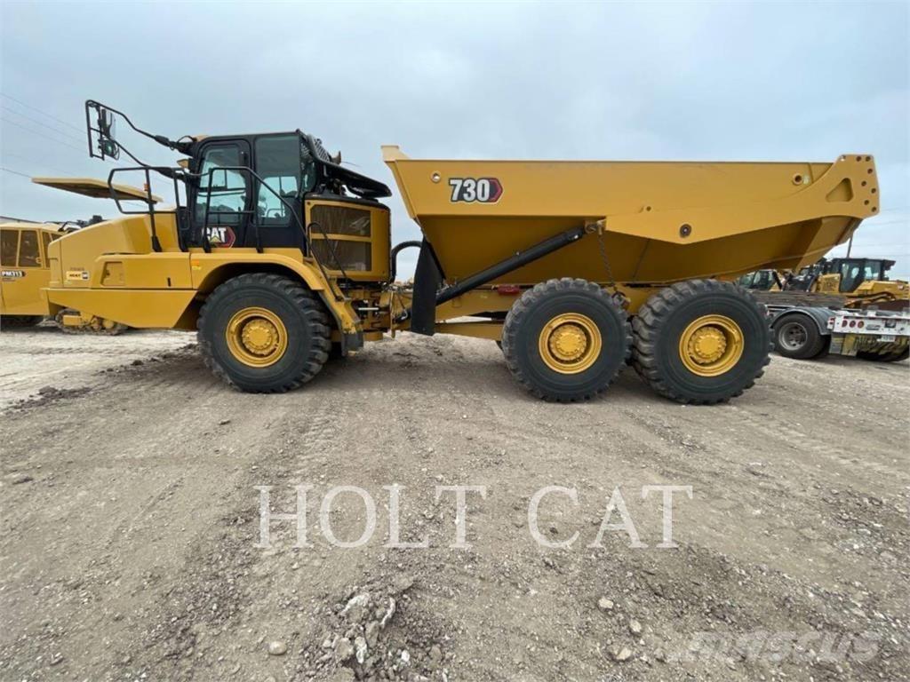 CAT 730 Belden kirma kaya kamyonu