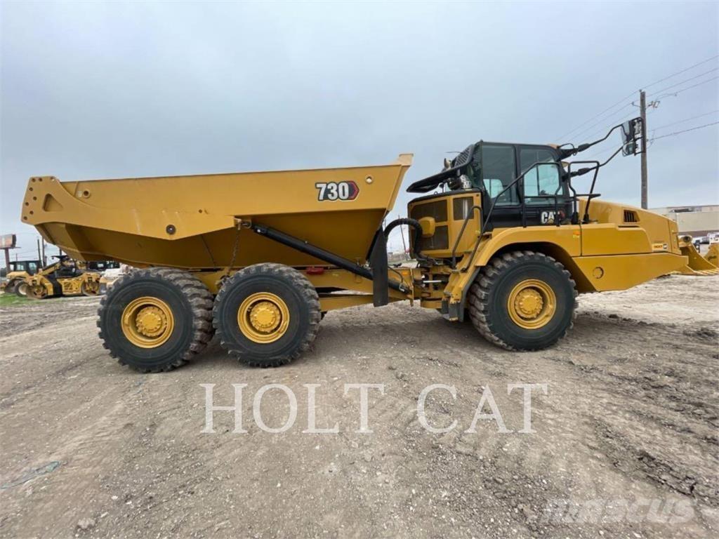 CAT 730 Belden kirma kaya kamyonu