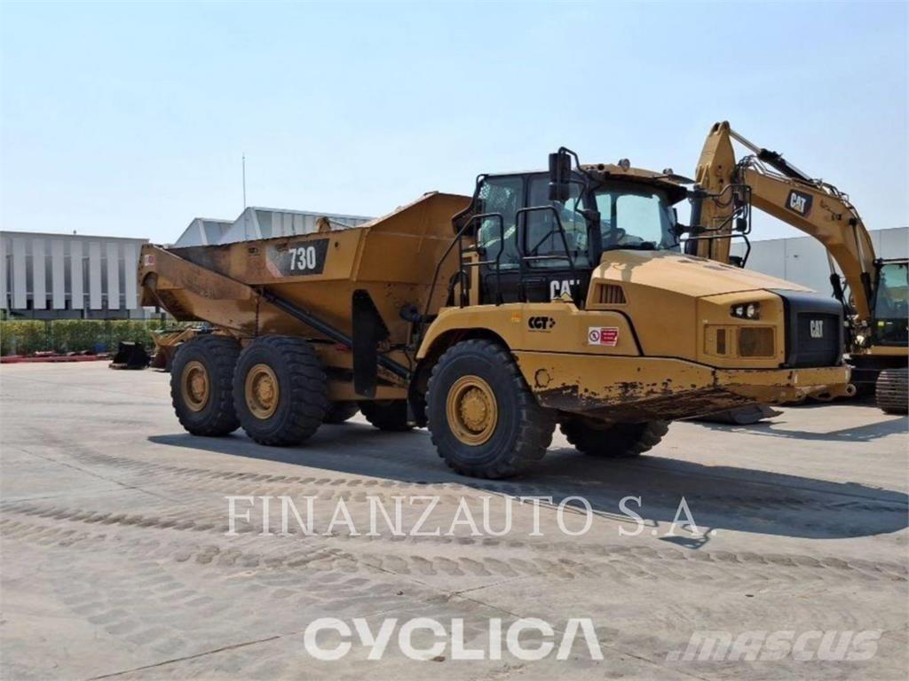 CAT 730 Belden kirma kaya kamyonu