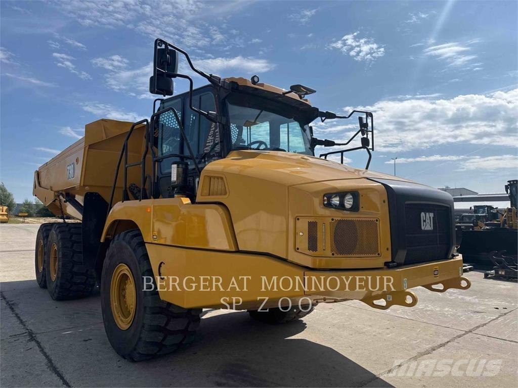 CAT 730 Belden kirma kaya kamyonu