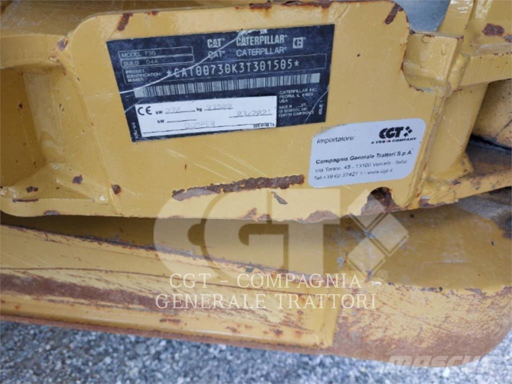 CAT 730 Belden kirma kaya kamyonu