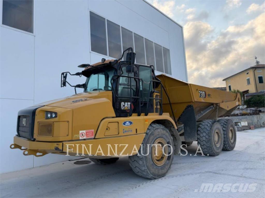 CAT 730 Belden kirma kaya kamyonu