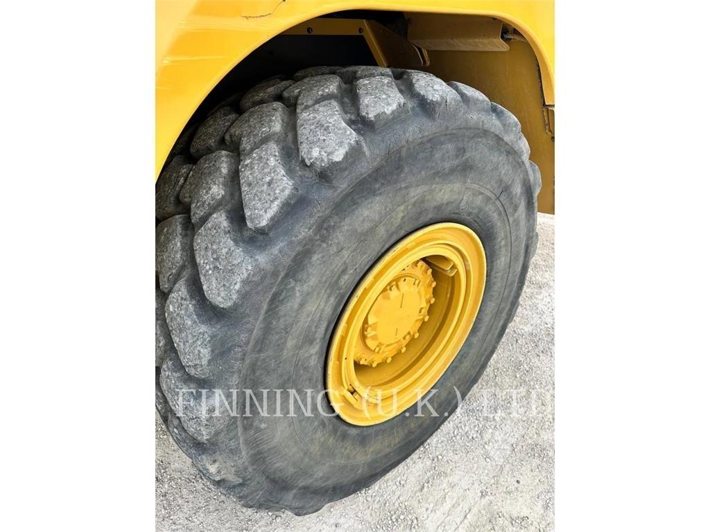 CAT 730-04A Belden kirma kaya kamyonu