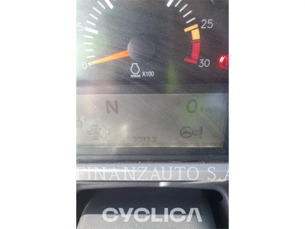 CAT 730C Belden kirma kaya kamyonu