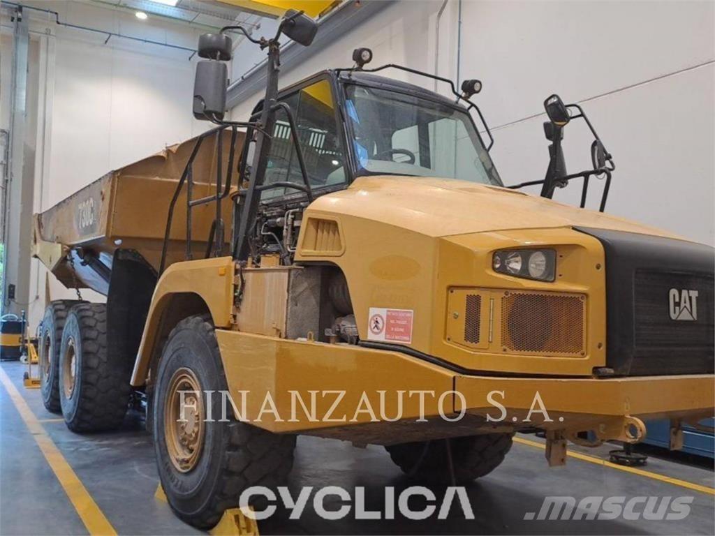 CAT 730C Belden kirma kaya kamyonu