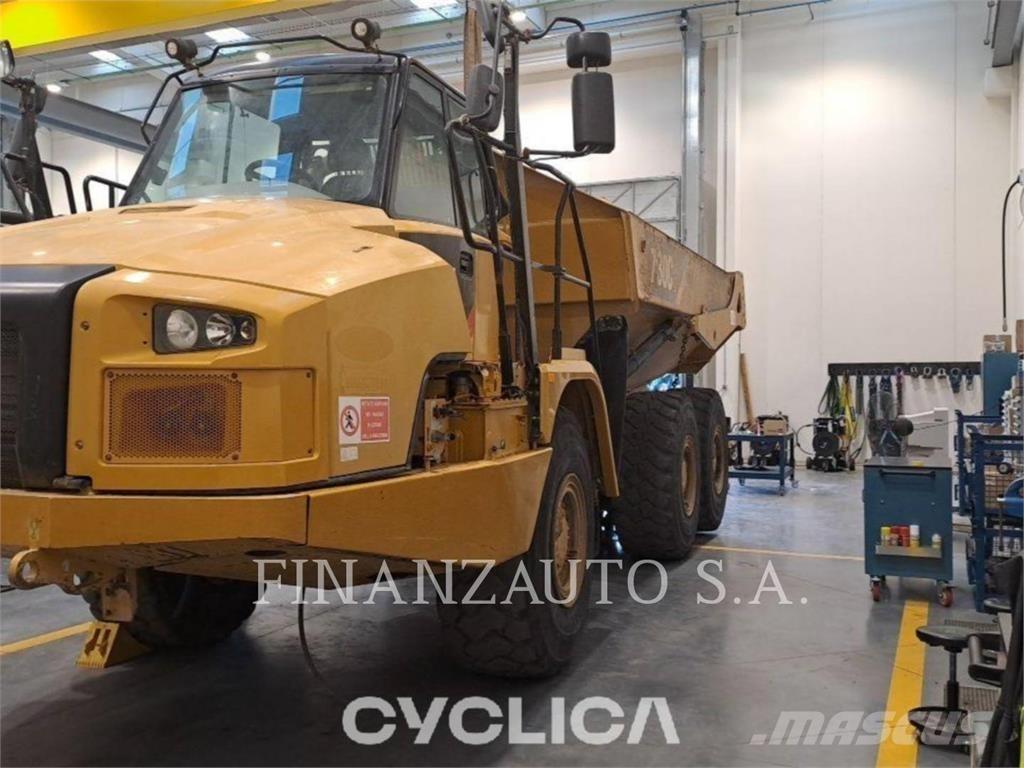 CAT 730C Belden kirma kaya kamyonu