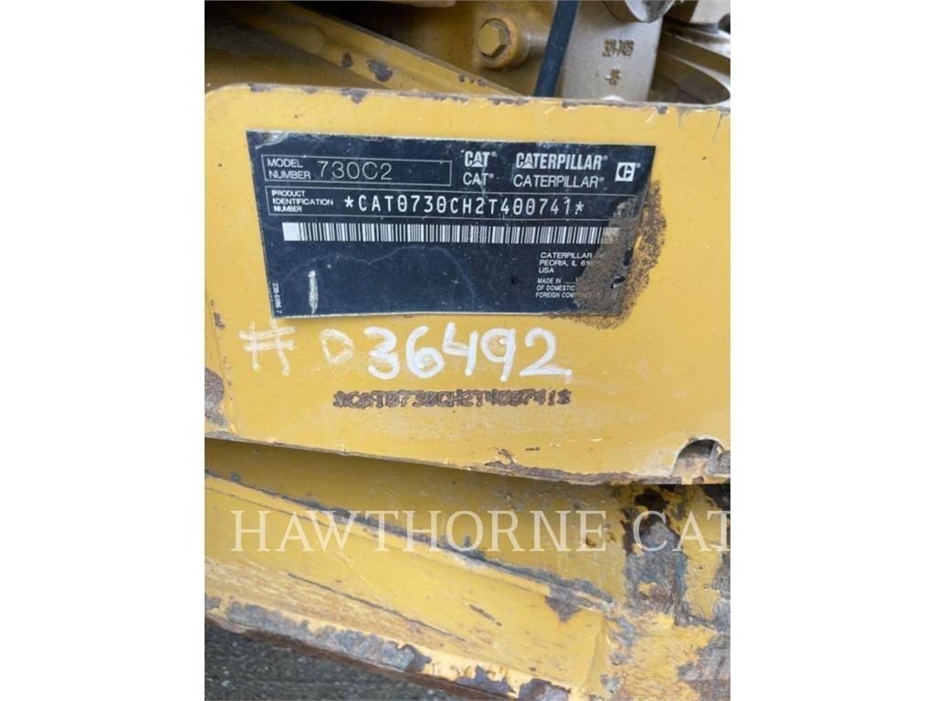 CAT 730C2 Belden kirma kaya kamyonu