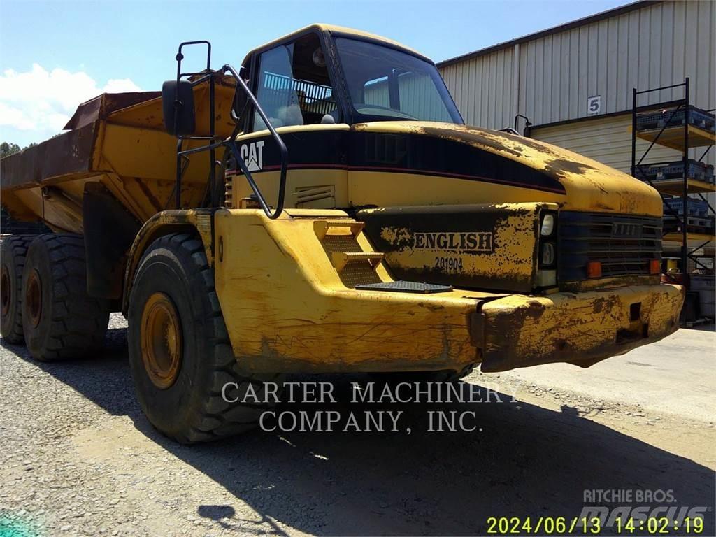 CAT 740 Belden kirma kaya kamyonu