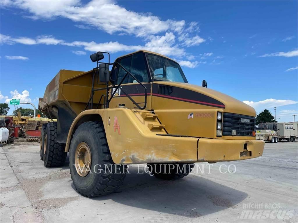 CAT 740 Belden kirma kaya kamyonu