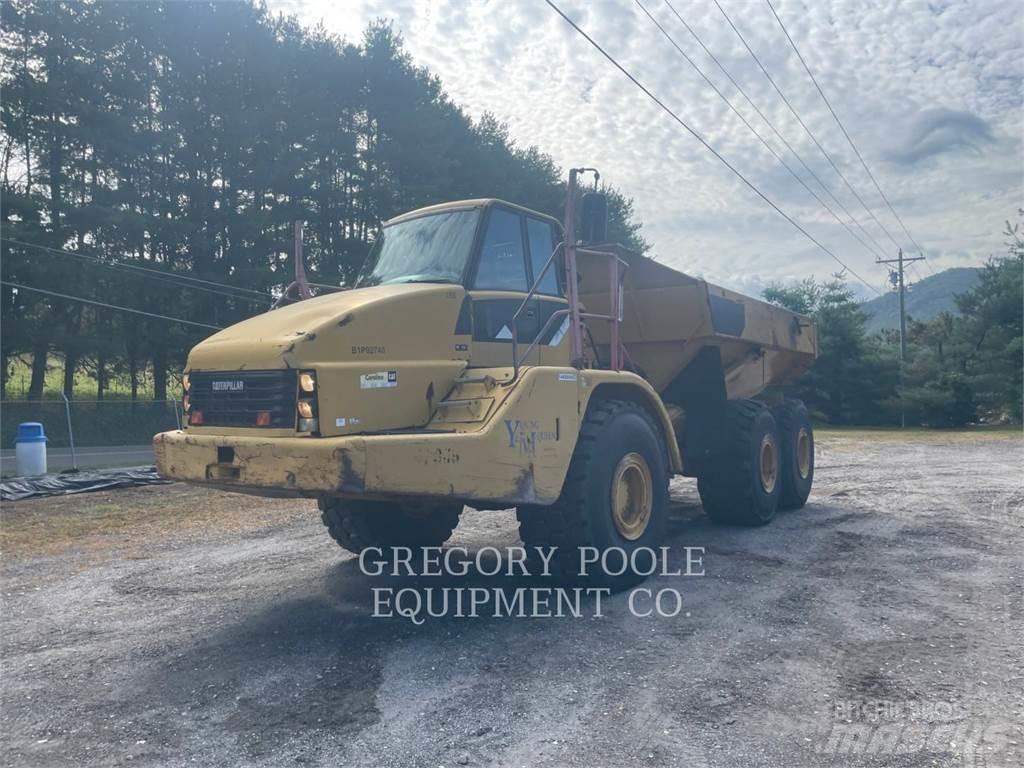 CAT 740 Belden kirma kaya kamyonu
