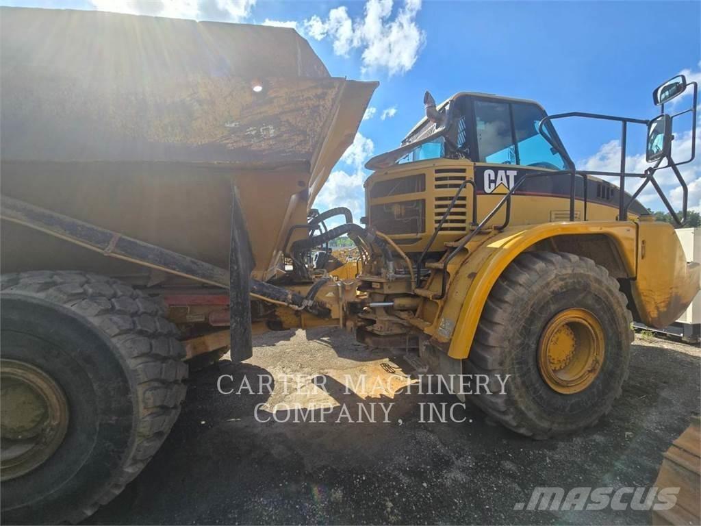 CAT 740 Belden kirma kaya kamyonu