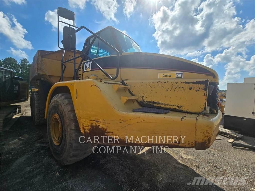 CAT 740 Belden kirma kaya kamyonu
