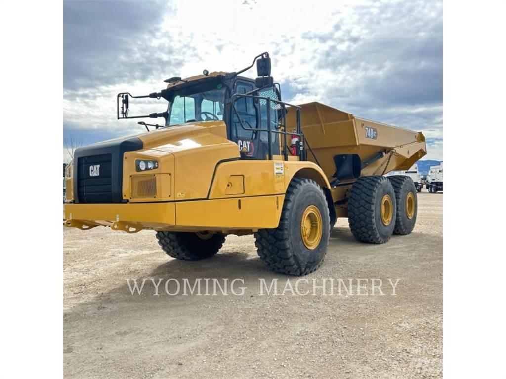 CAT 740 GC Belden kirma kaya kamyonu