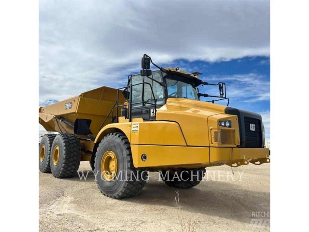 CAT 740 GC Belden kirma kaya kamyonu