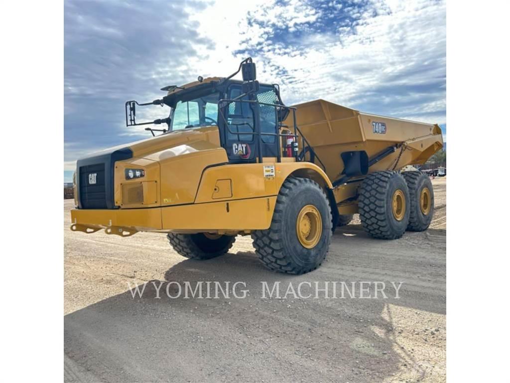 CAT 740 GC Belden kirma kaya kamyonu
