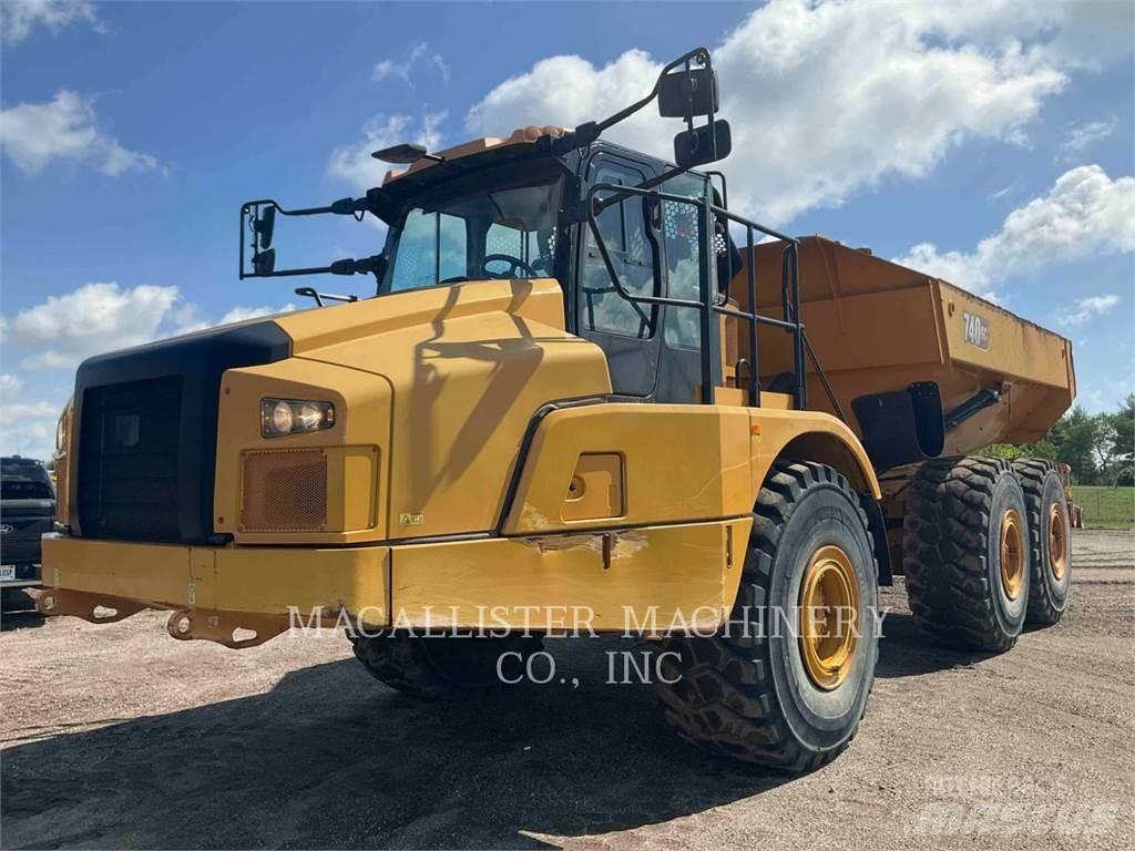 CAT 740 GC Belden kirma kaya kamyonu