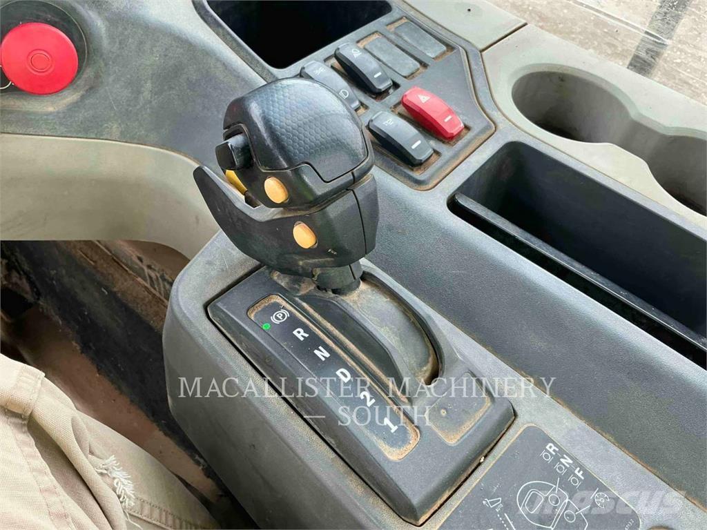 CAT 740 GC Belden kirma kaya kamyonu