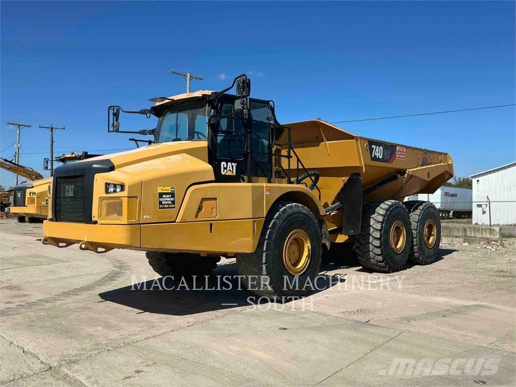 CAT 740 GC Belden kirma kaya kamyonu