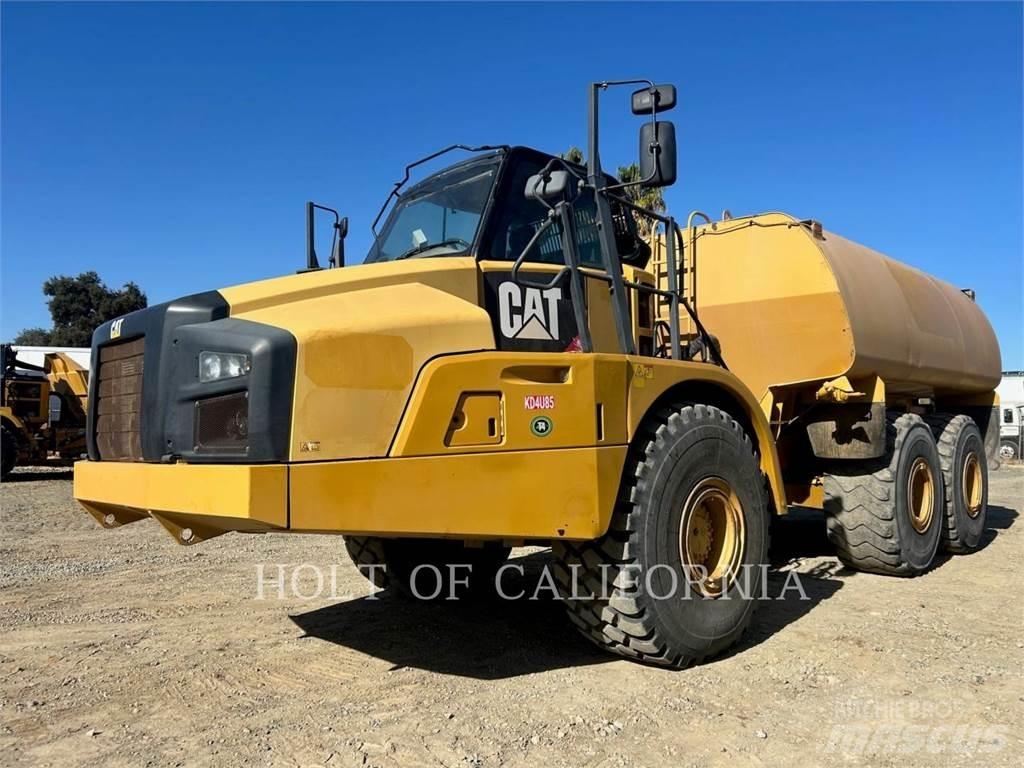 CAT 740B Tankerli kamyonlar