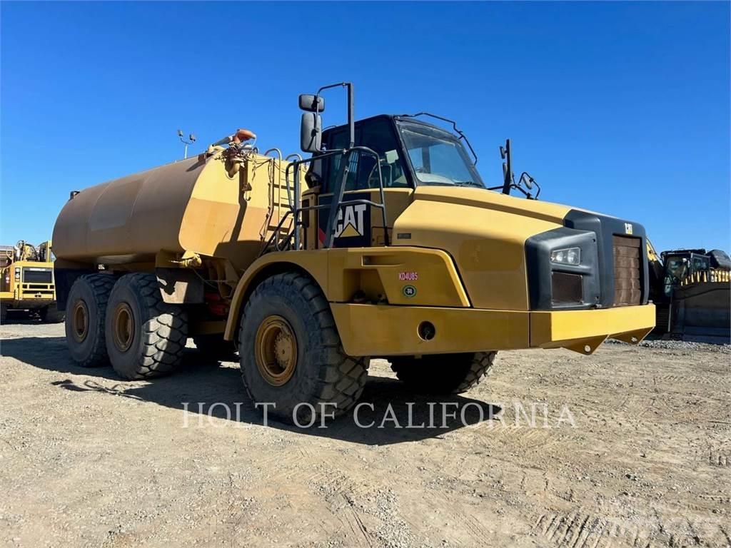 CAT 740B Tankerli kamyonlar