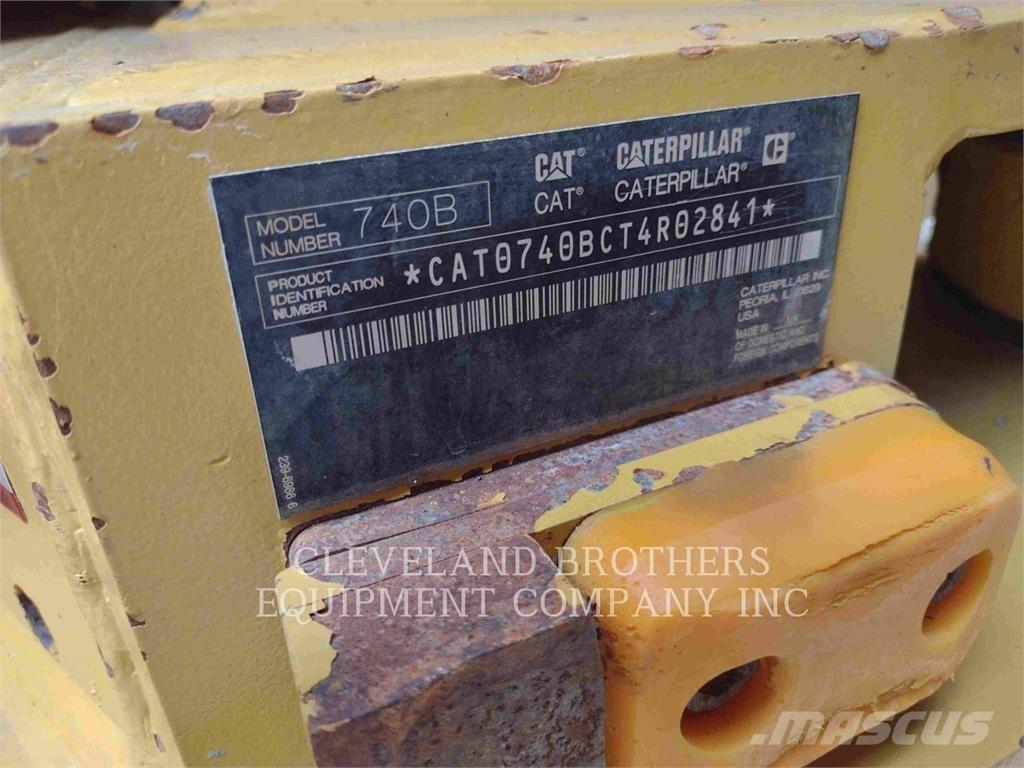 CAT 740B Su tankerleri