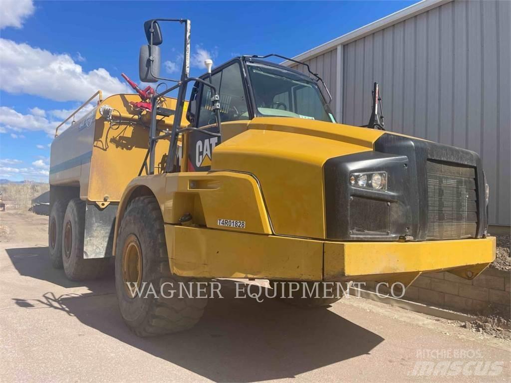 CAT 740B WT Su tankerleri