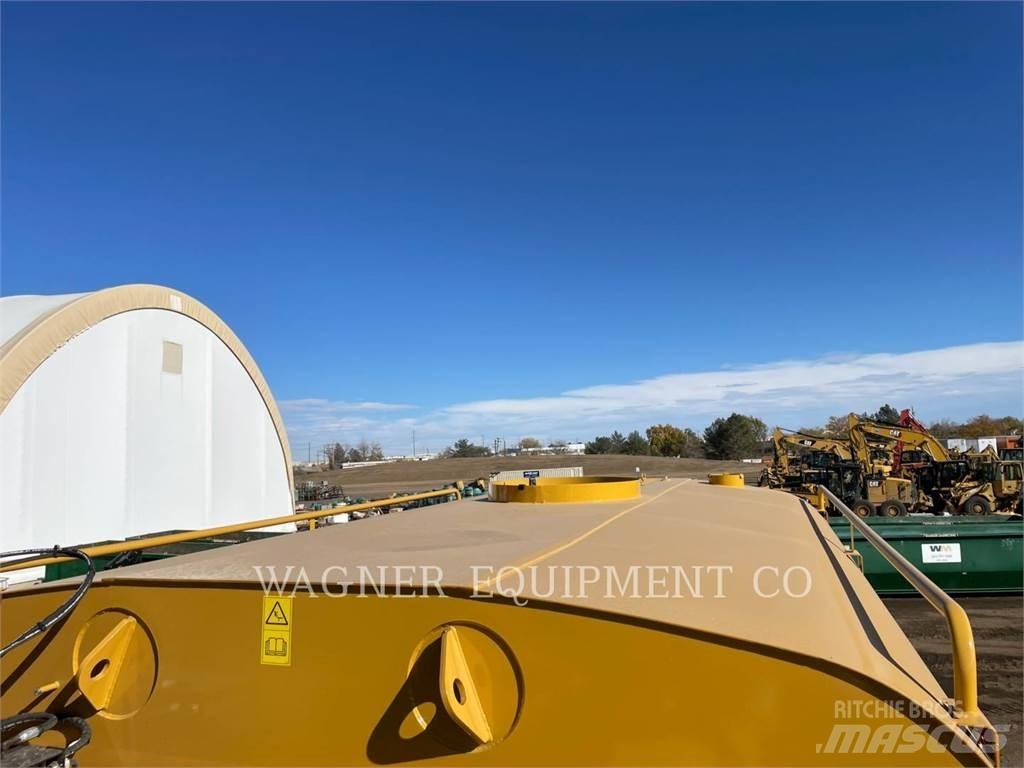 CAT 740B WT RB Su tankerleri