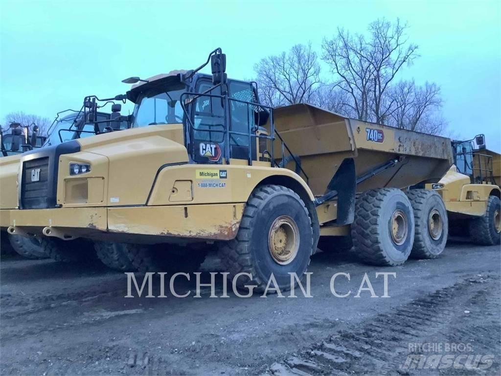 CAT 740GC Belden kirma kaya kamyonu