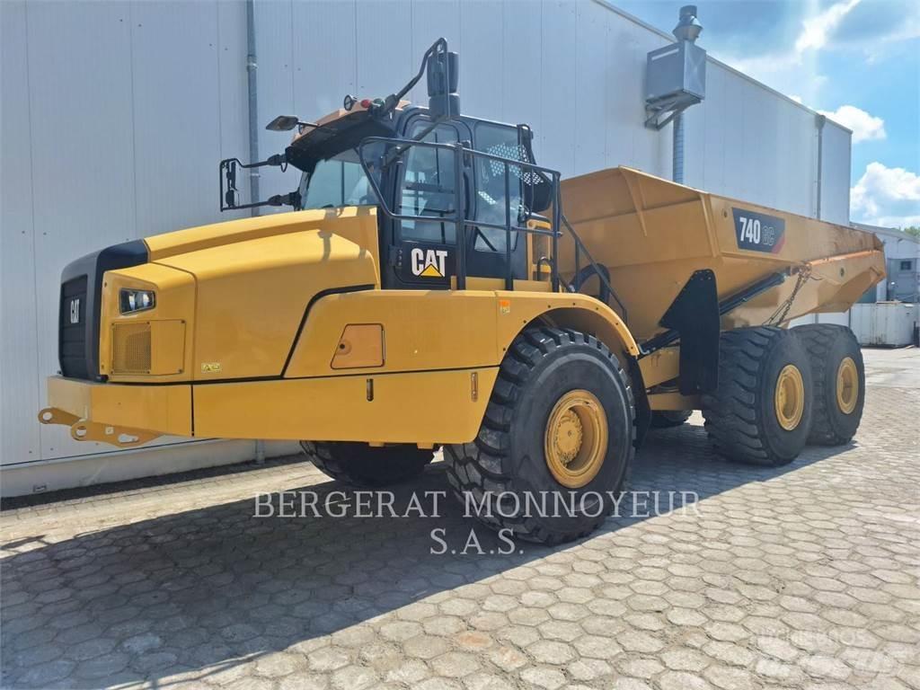 CAT 740GC Belden kirma kaya kamyonu