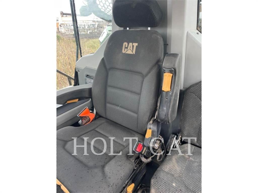 CAT 740GC Belden kirma kaya kamyonu