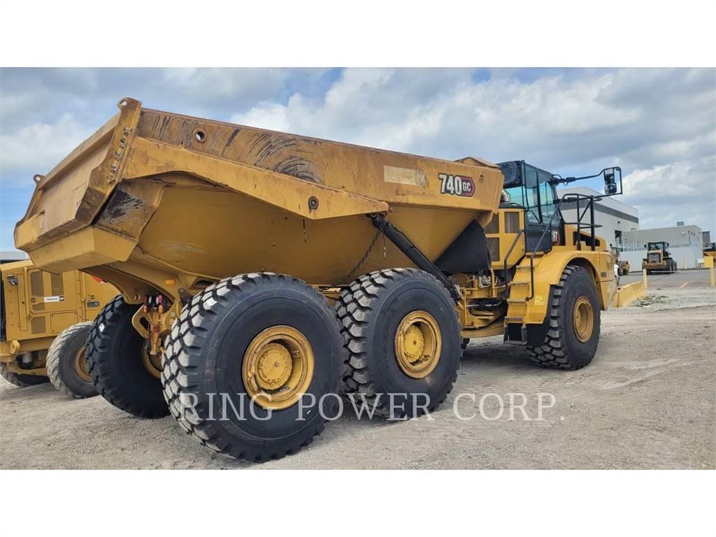 CAT 740GCTG Belden kirma kaya kamyonu