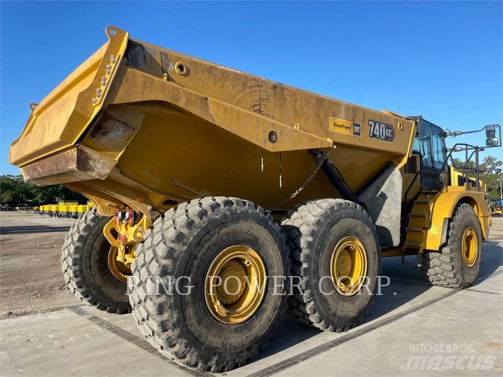 CAT 740GCTG Belden kirma kaya kamyonu