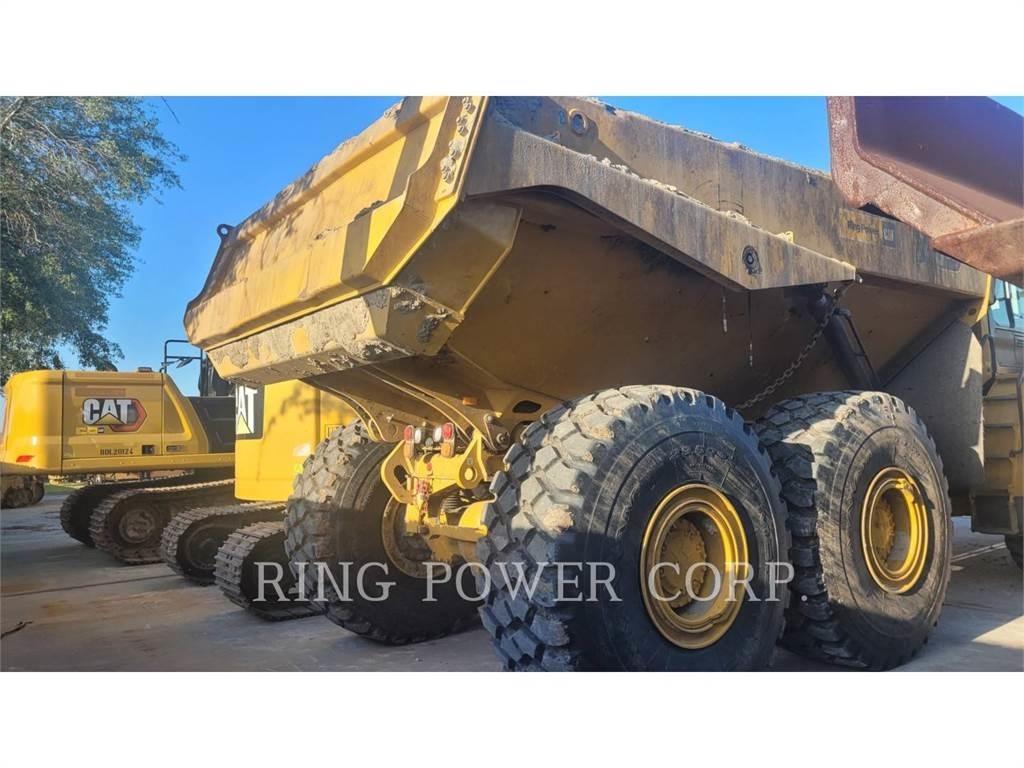 CAT 740GCTG Belden kirma kaya kamyonu