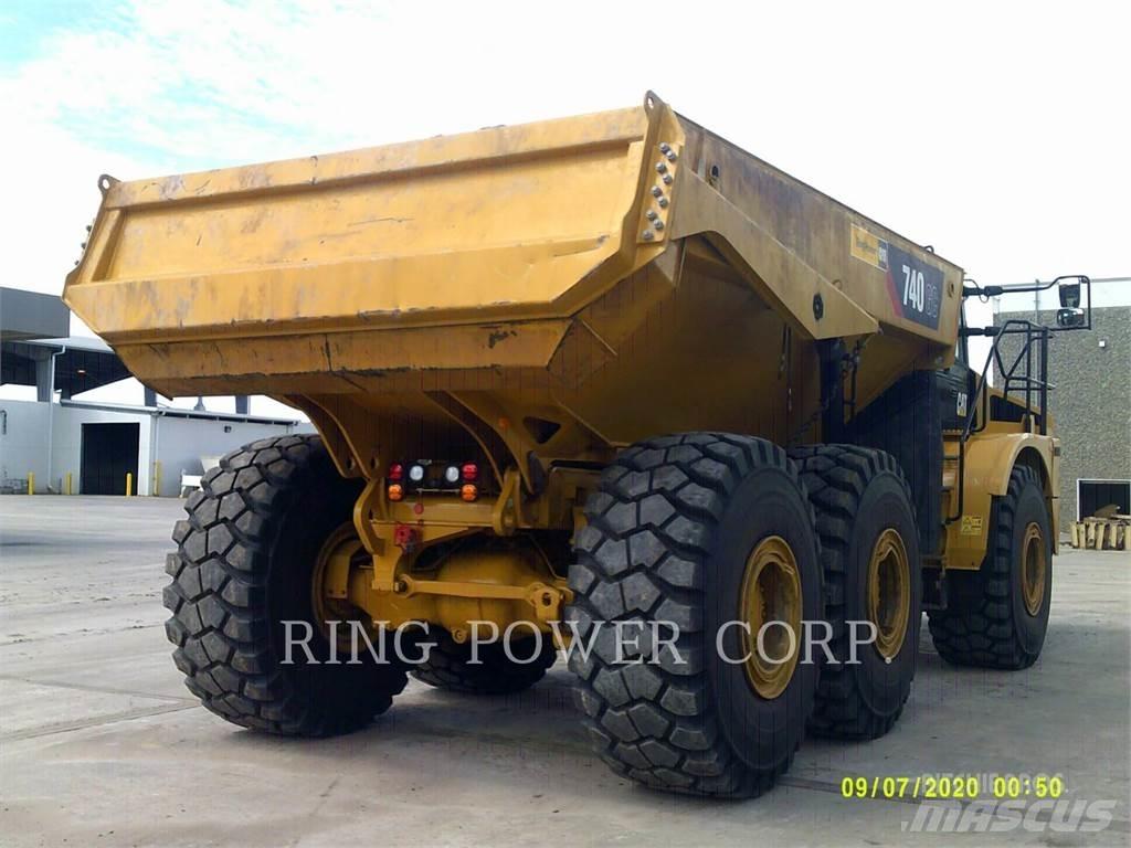 CAT 740GCTG Belden kirma kaya kamyonu