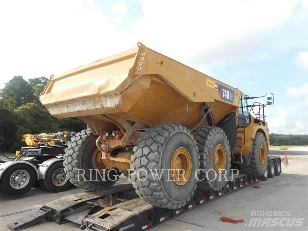 CAT 740GCTG Belden kirma kaya kamyonu