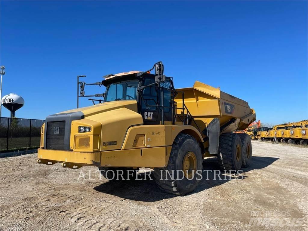 CAT 745 Belden kirma kaya kamyonu