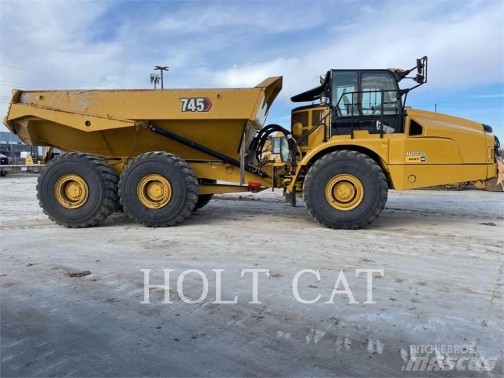 CAT 745 Belden kirma kaya kamyonu