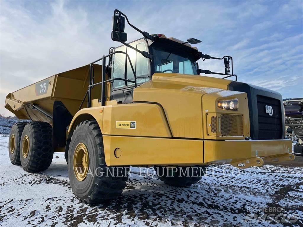 CAT 745 Belden kirma kaya kamyonu
