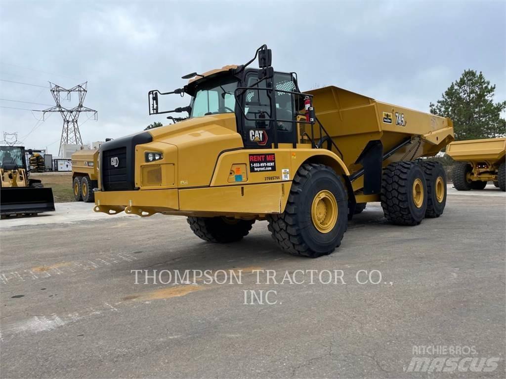 CAT 745 Belden kirma kaya kamyonu