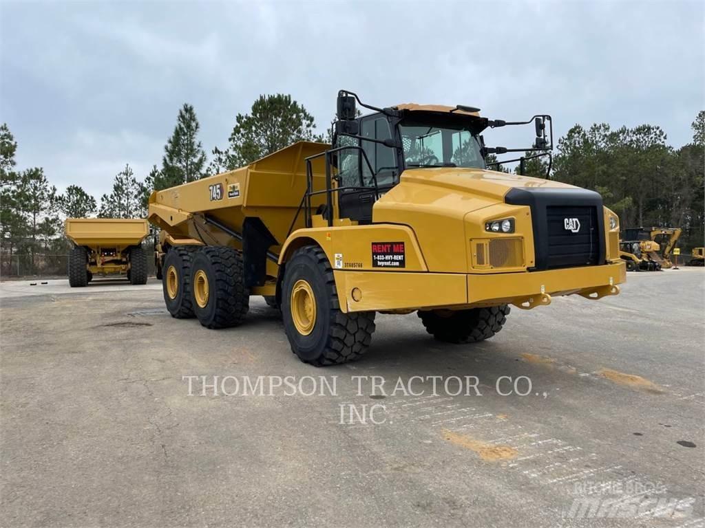 CAT 745 Belden kirma kaya kamyonu