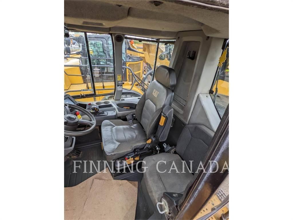 CAT 745 Belden kirma kaya kamyonu