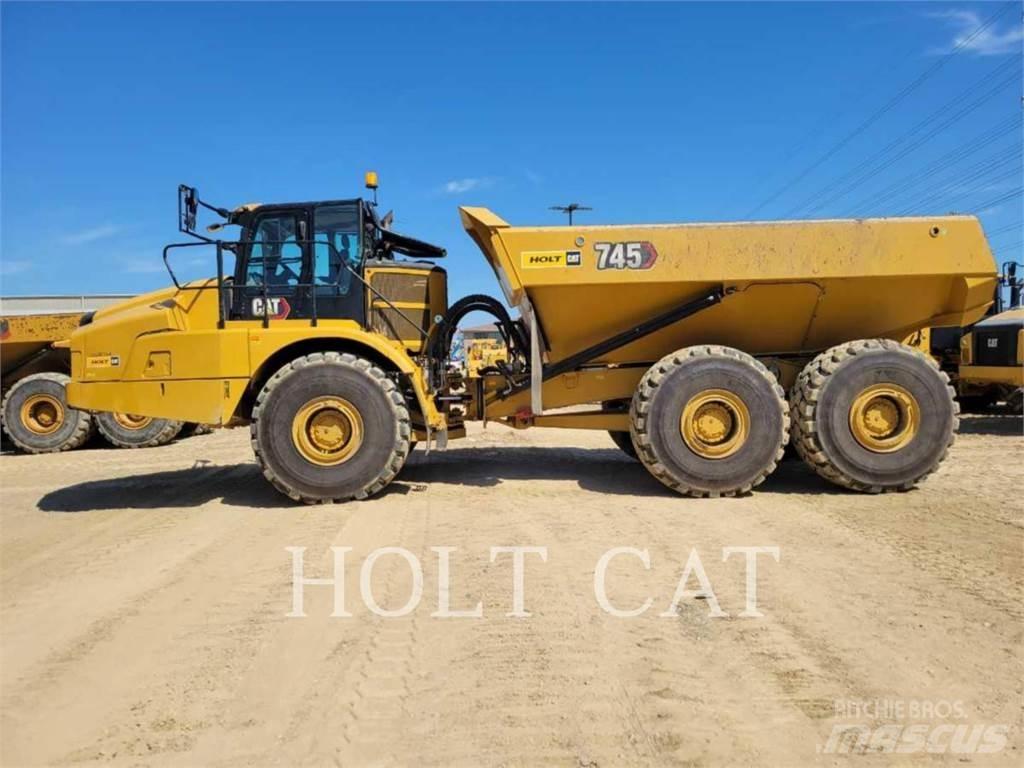 CAT 745 Belden kirma kaya kamyonu