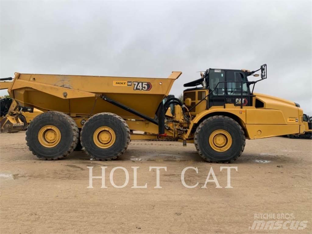CAT 745 Belden kirma kaya kamyonu