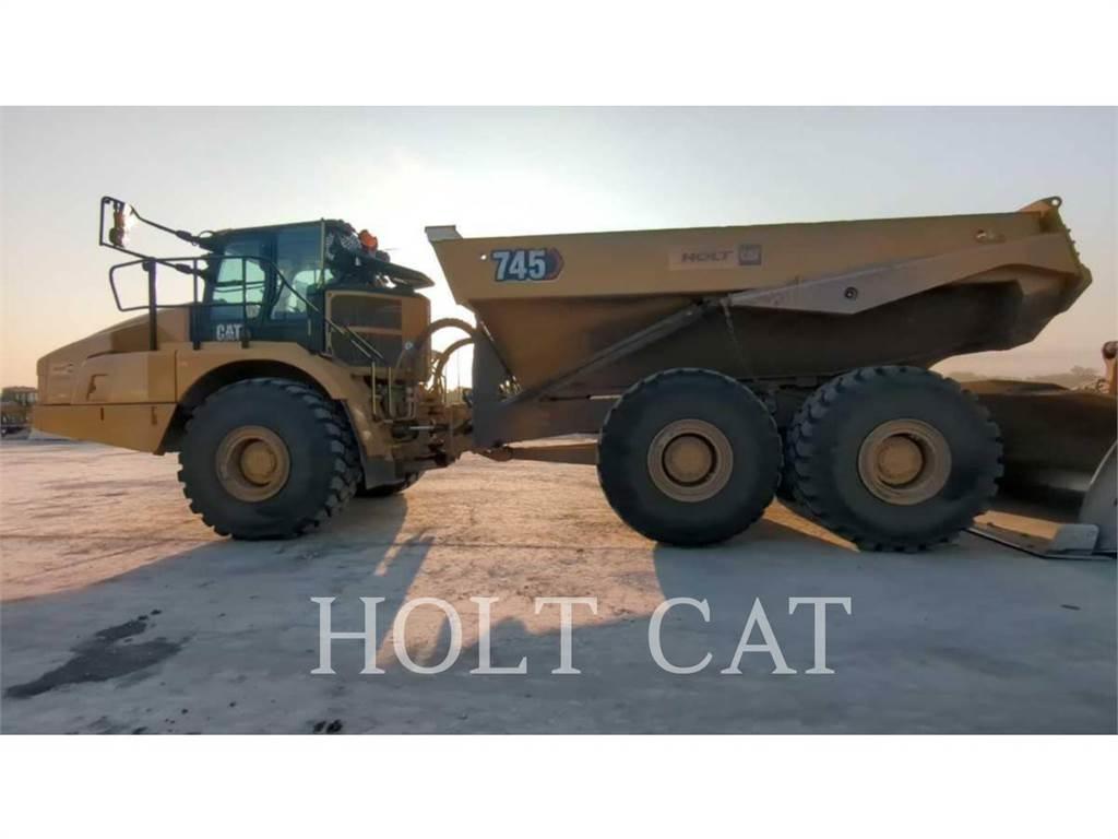 CAT 745 Belden kirma kaya kamyonu