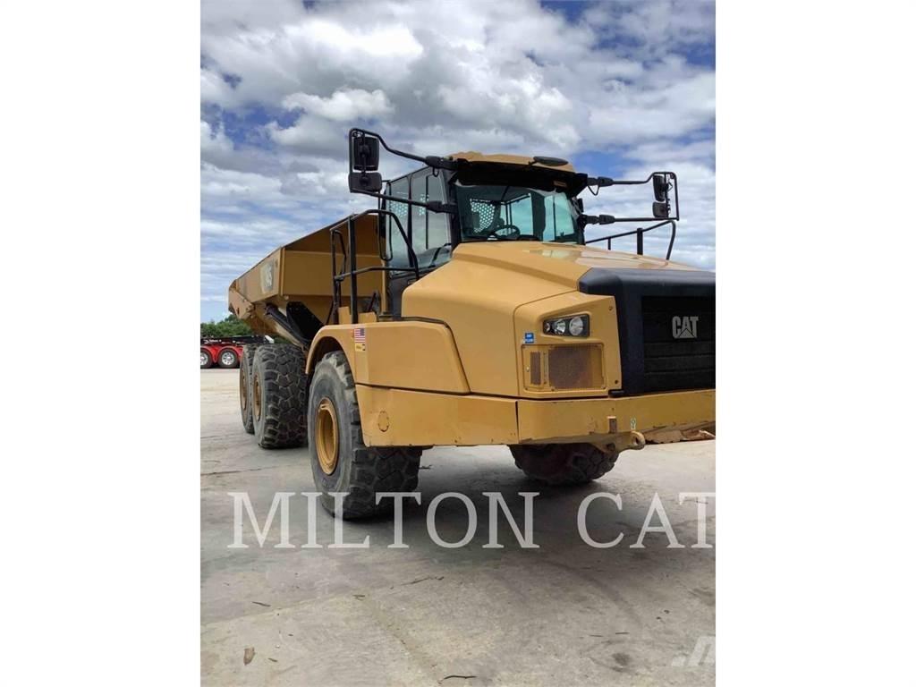 CAT 745 Belden kirma kaya kamyonu