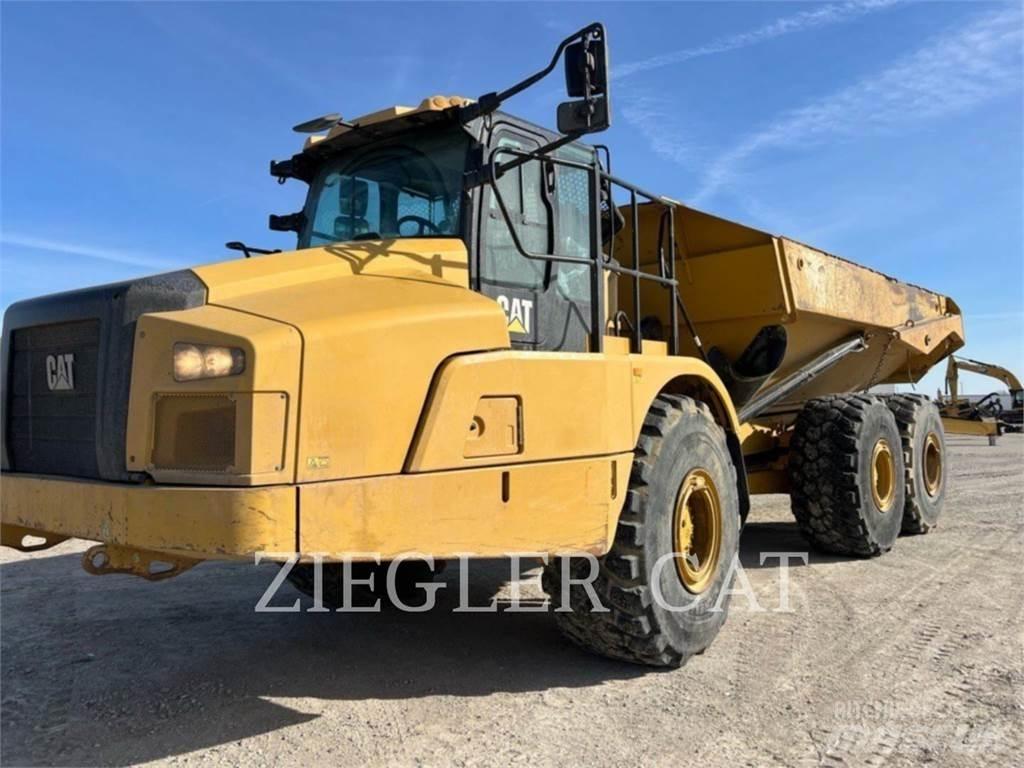 CAT 745 Belden kirma kaya kamyonu