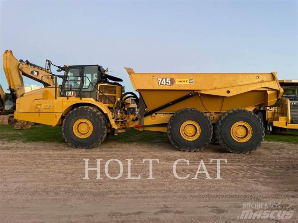 CAT 745 Belden kirma kaya kamyonu