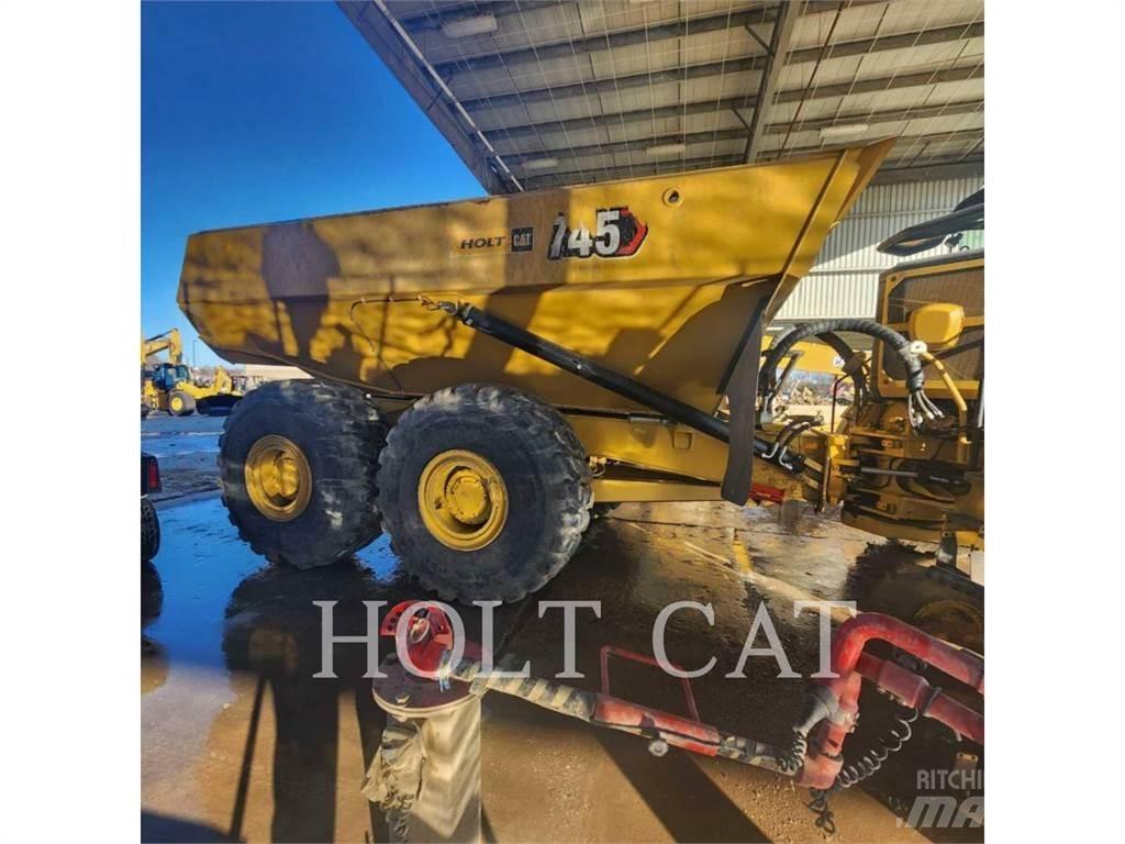 CAT 745 Belden kirma kaya kamyonu