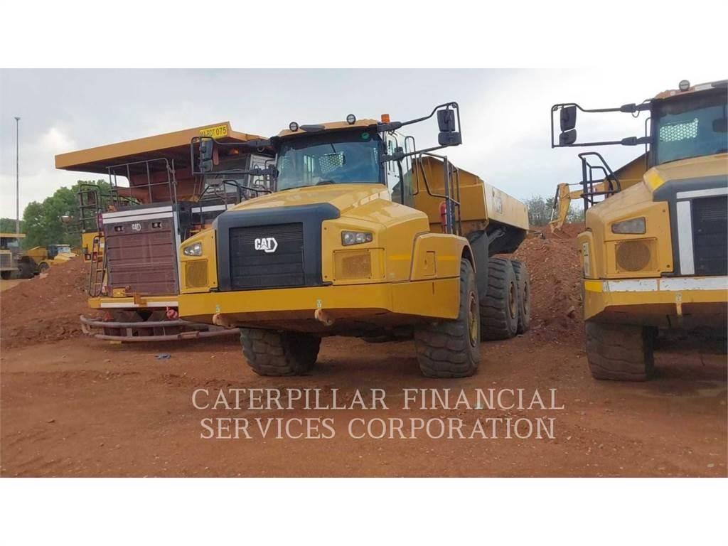 CAT 745 Belden kirma kaya kamyonu