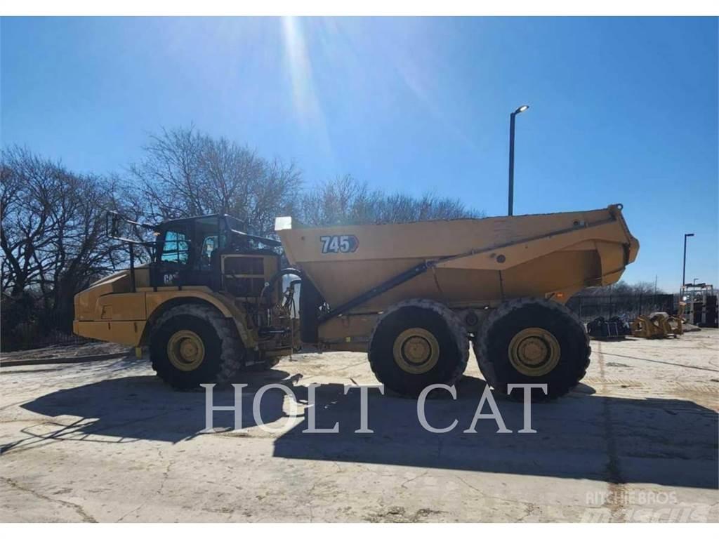 CAT 745 Belden kirma kaya kamyonu